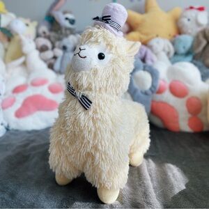 Authentic Amuse Alpacasso VHTF Beige Alpaca w Top Hat & Bow Tie